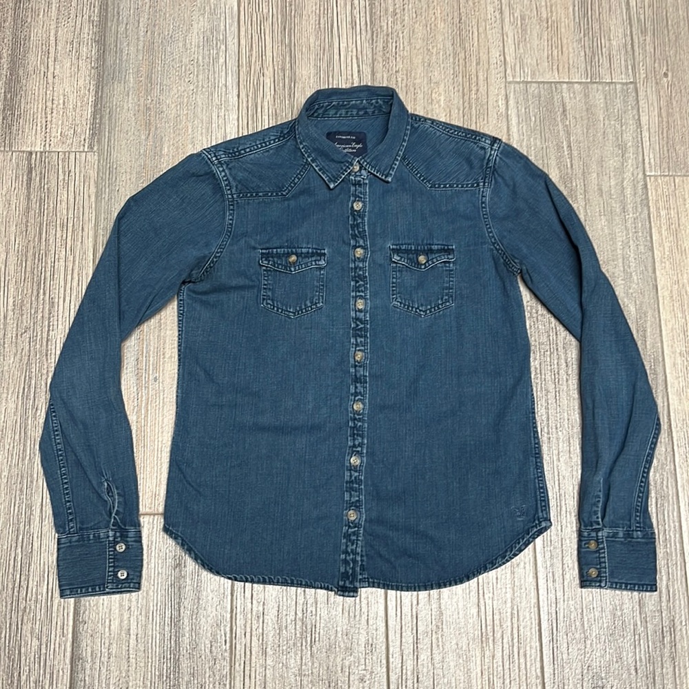 American Eagle Denim Button Down Shirt Blue Size S/P